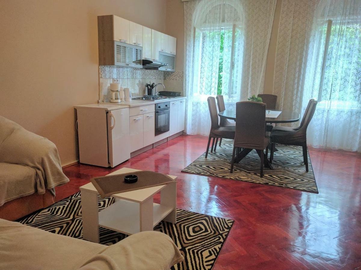 Apartman Prvi Red Do Mora Crikvenica Exterior photo